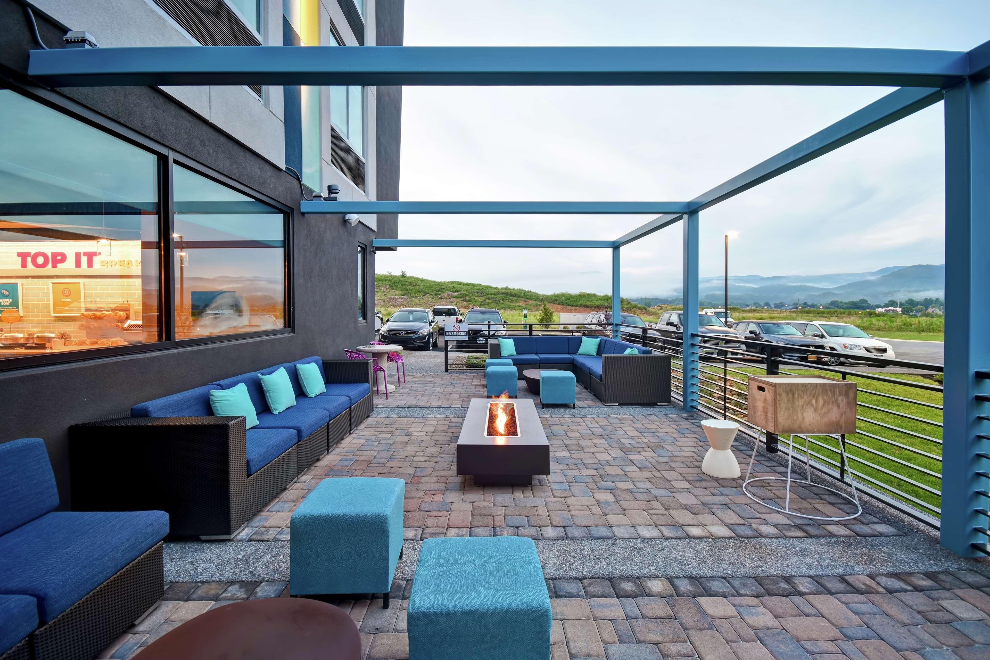 Tru By Hilton Pigeon Forge Hotel Екстериор снимка