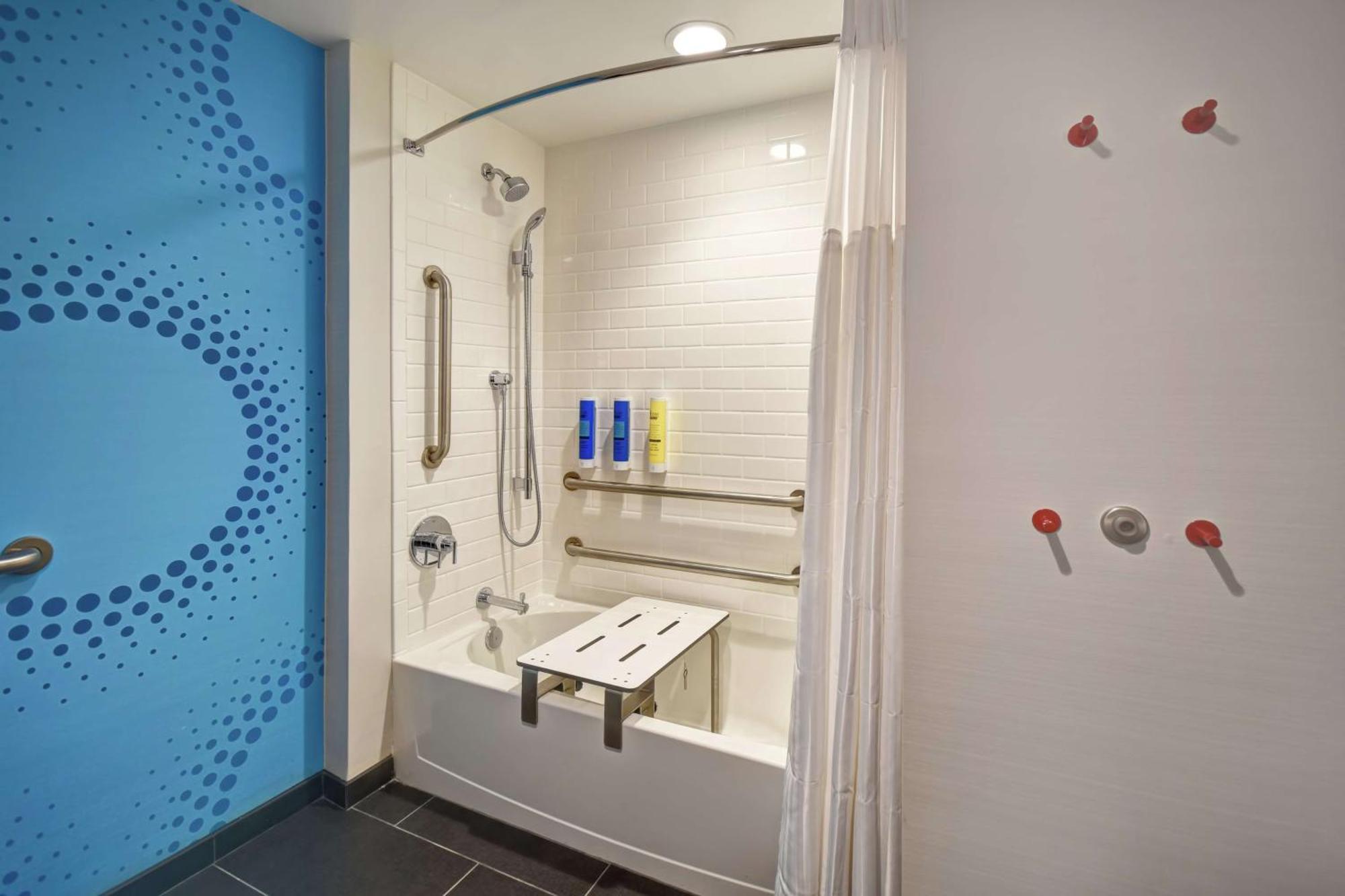 Tru By Hilton Pigeon Forge Hotel Екстериор снимка