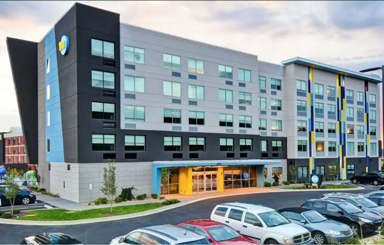 Tru By Hilton Pigeon Forge Hotel Екстериор снимка
